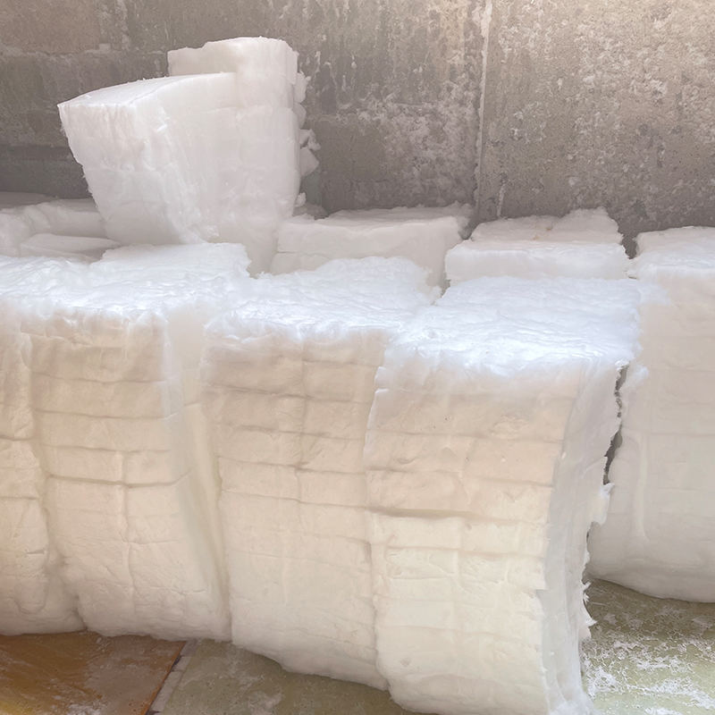 Blok furnira od polikristalnih mulitnih vlakana